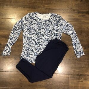 NWOT rashguard and swim pants set